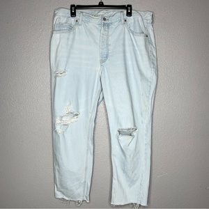 Old Navy light wash denim slouchy straight jeans- 16